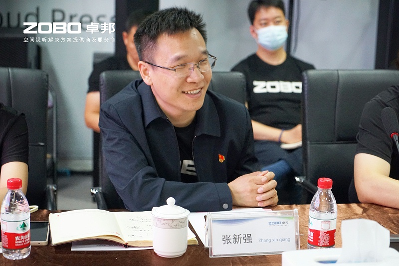 河南驻京机构党委办等一行莅临ZOBO麻豆影院91性欲举行“一站一家”授牌仪式
