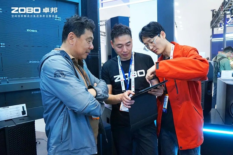 2聚焦展会盛况丨北京infocomm展 ZOBO麻豆影院91性欲展会第二天 热度依旧不减 好评如潮