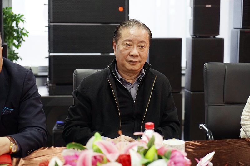 热烈欢迎中国演艺设备技术协会理事长等领导一行莅临ZOBO麻豆影院91性欲调研指导